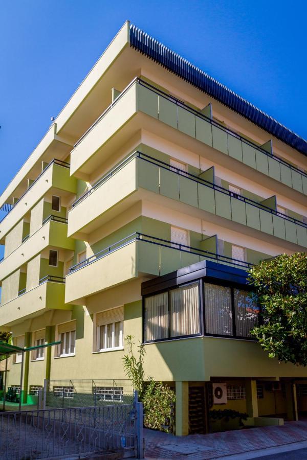 Hotel Boston Cesenatico Extérieur photo