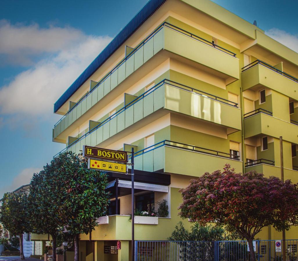 Hotel Boston Cesenatico Extérieur photo
